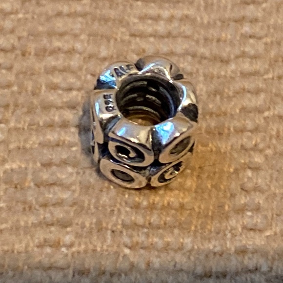 Pandora Swirlies Cz Charm - Picture 6 of 13